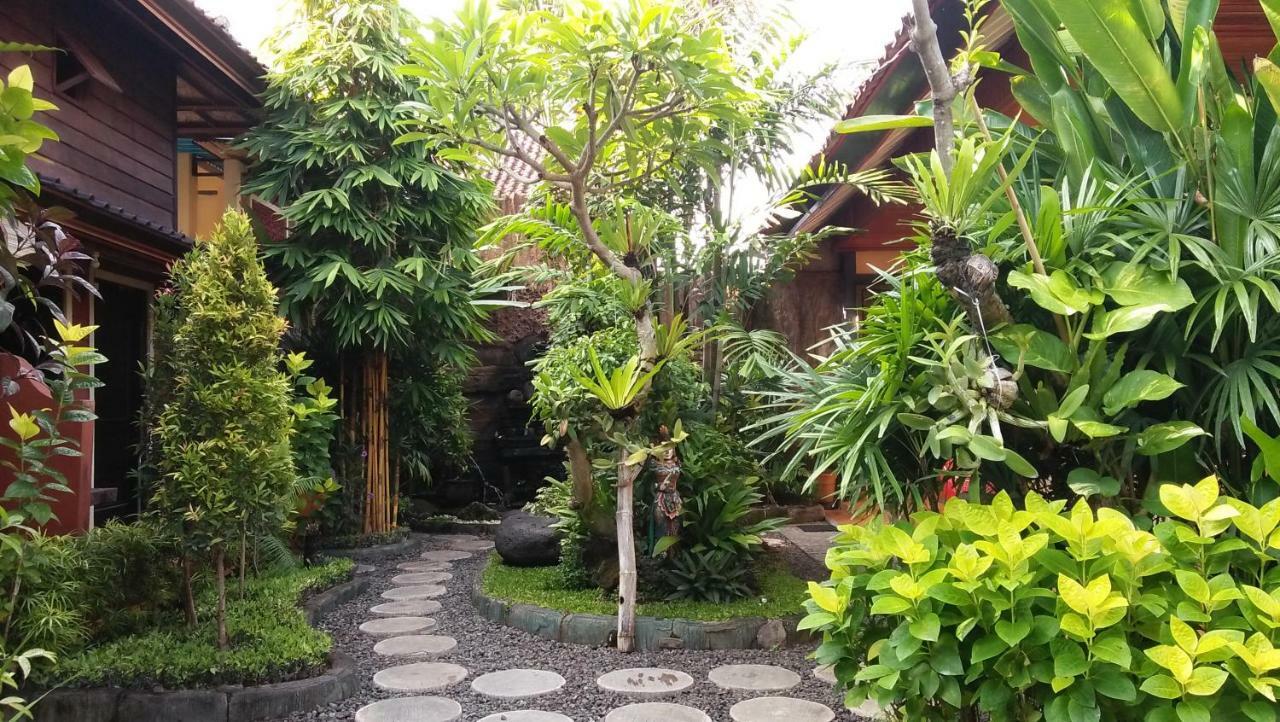 The Arya Guest House Gilimanuk Extérieur photo